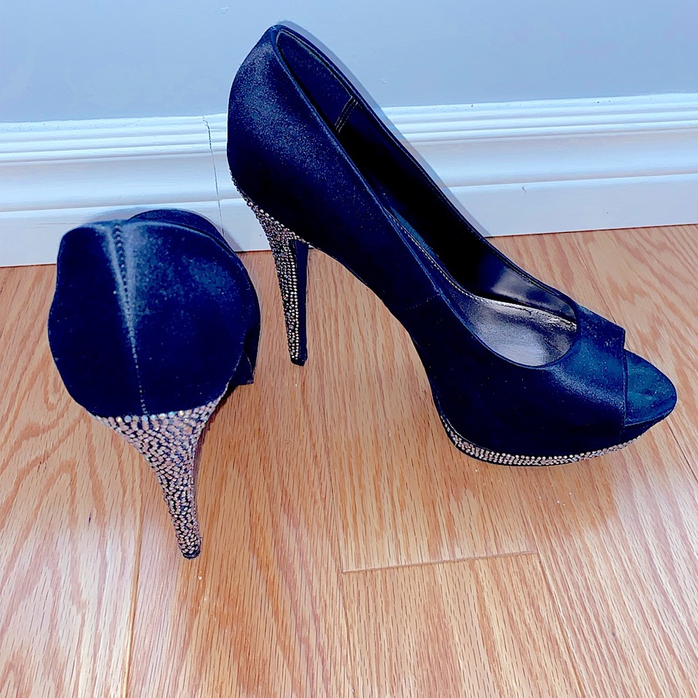 Steve Madden diamond pumps